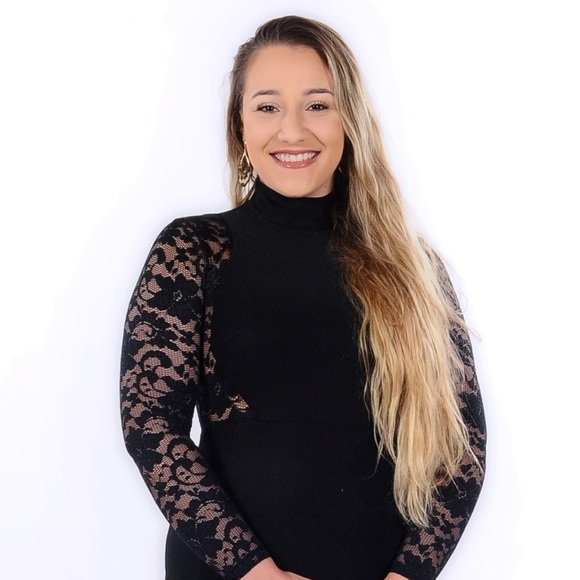 Meet your Posher, Sabrina - Picture 1 of 1